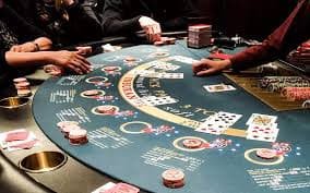 Akses mobile Poker Texas Hold'em